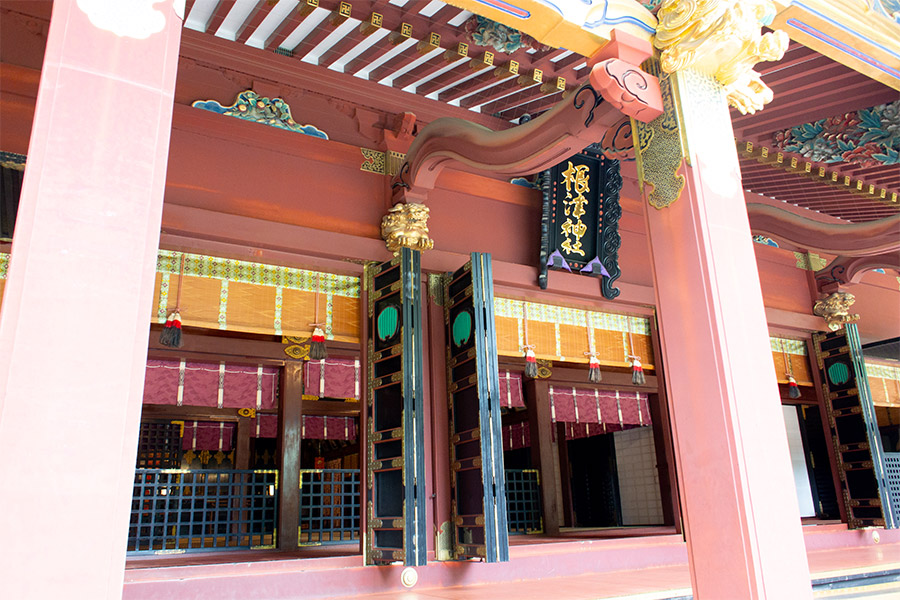 根津神社（文京区根津）狛犬
