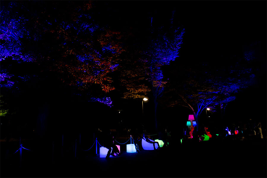 創エネ・あかりパーク2025 椅子もライトアップ