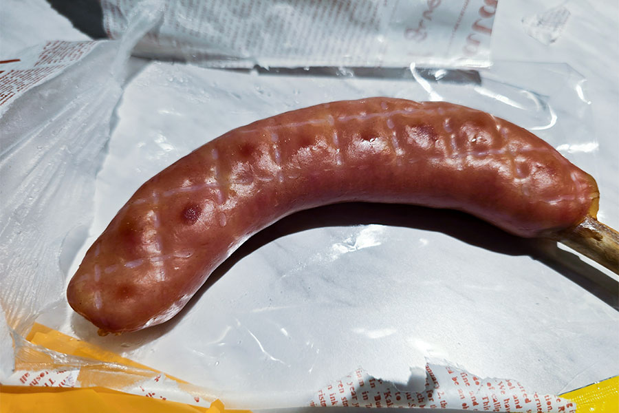 東京ドーム場内：黒豚入り骨付きフランク