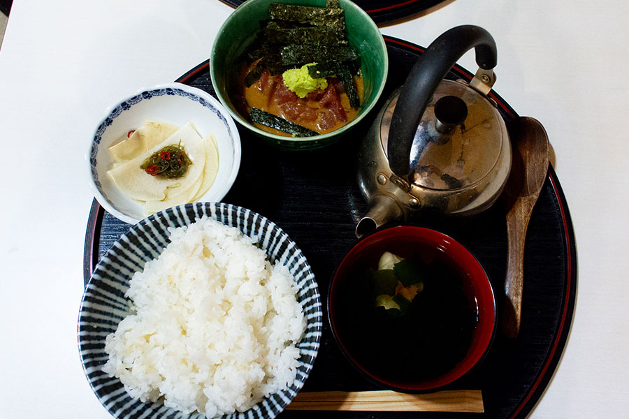 まぐろ茶漬け 全体