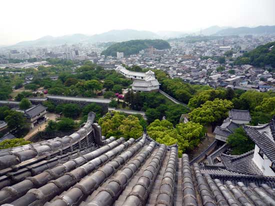 国宝姫路城の中から外を見た写真(西側)