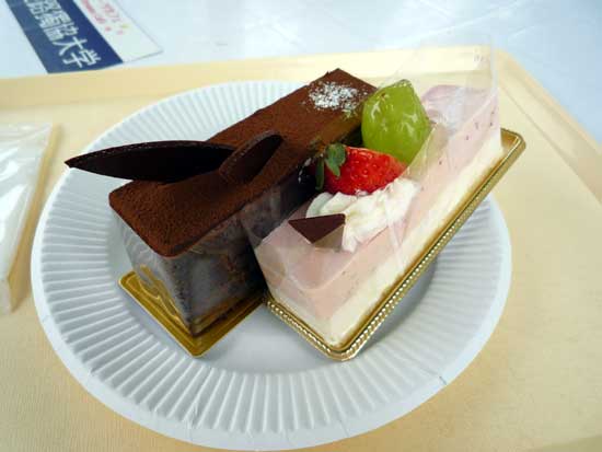 夢のスイーツカフェのケーキ