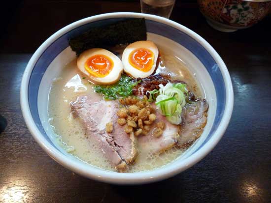 九段 斑鳩の特製 塩本鰹らー麺