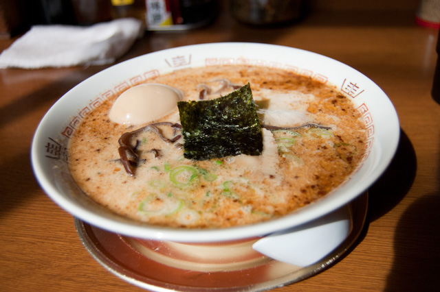 哲麺（ラーメン屋）