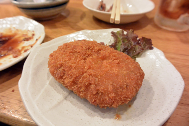 大衆酒場 かぶら屋 肉屋の牛肉コロッケ