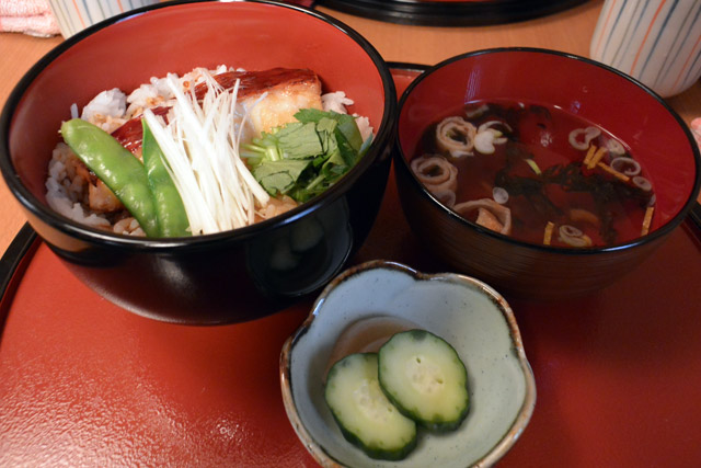 ひろば 金目鯛の照り丼