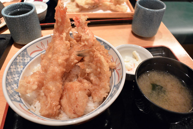 天ぷら けやき 東京駅キッチンストリート店 海の幸天丼