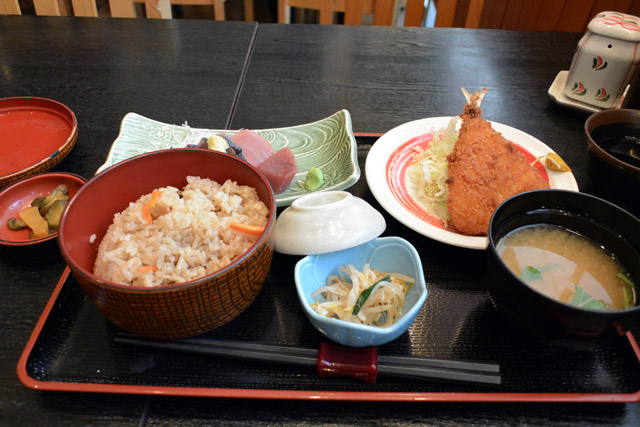 郷土料理 三陸 あじフライ定食