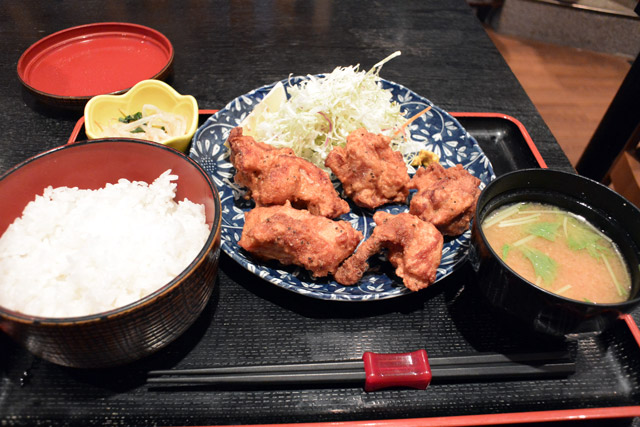 郷土料理 三陸 若鶏唐揚げ定食