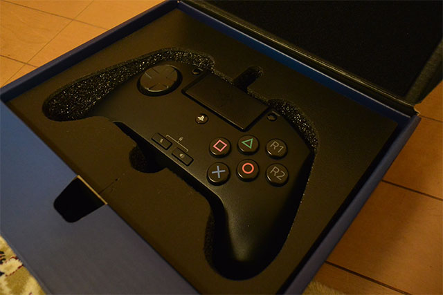 格闘ゲーム用ゲームパッド Razer Raion Fightpad For Ps4 コントローラー Ps4 Windows7以降 Steamも動作 可 ぞえぞえねっと